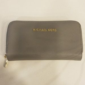 Michael Kors Wallet - Brand New